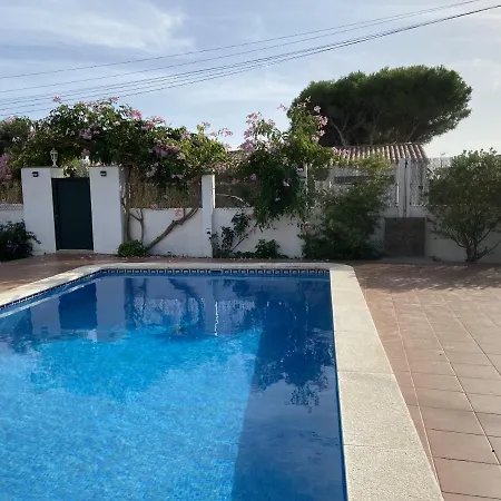 Con Piscina Cerca Del Mar