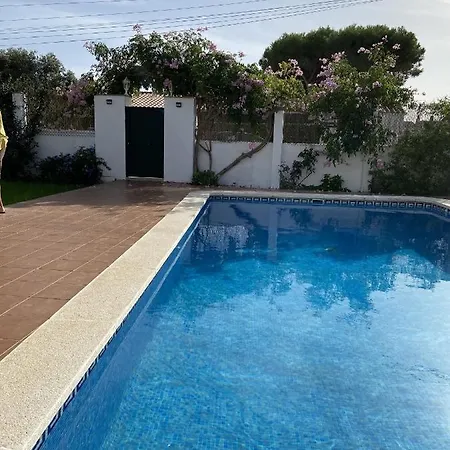 Con Piscina Cerca Del Mar